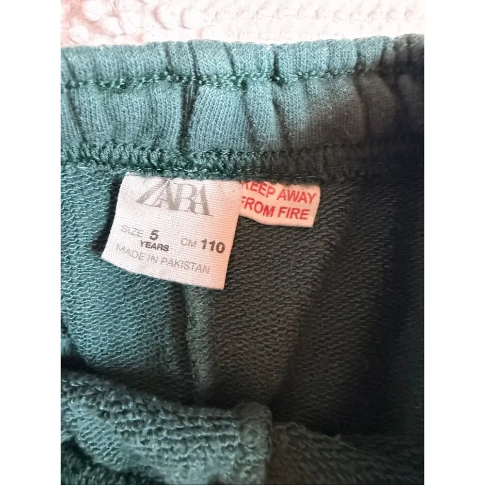 Zara Kids Size‎ 5 Green Sweatsuit Set